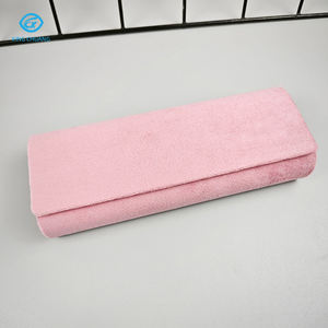 Estuche para <span class=keywords><strong>gafas</strong></span> de lectura de cuero de PU hecho a mano con superficie de grano de madera personalizado - Product Image 2