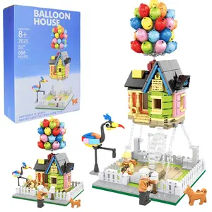 Set Model blok bangunan rumah terbang balon atas, 686 buah Set kreatif digantung Anti gravitasi mainan balon Kit bangunan rumah