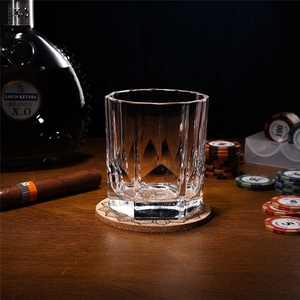Verre à whisky vintage en verre prismatique sans plomb 330 ml, réutilisable, durable, pour bar, avec bord géométrique - Product Image 2