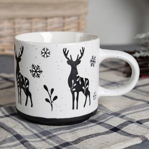 แก้วเซรามิกลายคริสมาสต์สำหรับวันหยุดทำจากผ้าไหมพร้อมดีไซน์ฮอลลี่เกล็ดหิมะ - Product Image 3