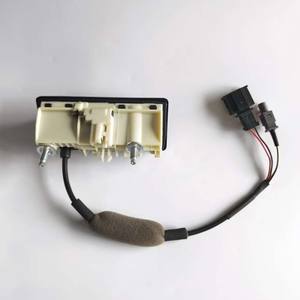 Caméra de coffre Volkswagen HD 5ND827566C avec vision nocturne intégrée à la poignée de hayon - Product Image 4