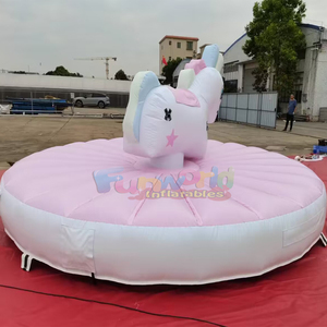 Toro mecánico inflable interactivo para niños, ideal para fiestas y eventos al aire libre. - Product Image 5