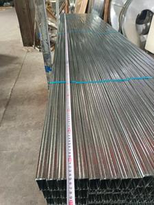 Trouvez des profilés et rails en acier similaires, des canaux métalliques et des canaux à fentes pour la construction de murs et de plafonds. - Product Image 6