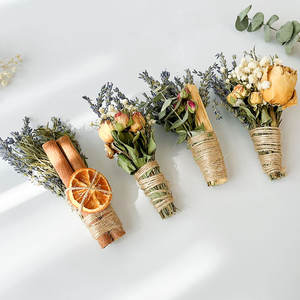 Kit Ecológico Anti-Olores de Salvia y Lavanda con Ramilletes de Flores, Incienso, Romero, Canela y Rodajas de Naranja para Limpieza del Hogar - Product Image 2