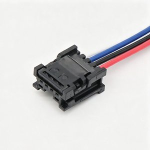 Faisceau de câblage automobile 4P en plastique noir, connecteur personnalisé, câble électrique automobile de couleur personnalisée pour équipement intérieur de voiture - Product Image 4