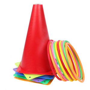 Jeu de lancer d'anneaux avec anneaux et cônes colorés pour enfants de 4 à 7 ans, jouet d'activité intérieur/extérieur - Product Image 1