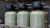 Réservoir de filtration à sable en PRV (Plastique Renforcé de Fibres) industriel 1000L/heure avec garantie 1 an pour la filtration de l'eau des bassins à carpes Koï et l'aménagement paysager