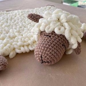 Nouvelle conception 2026 : <span class=keywords><strong>Doudou</strong></span> agneau en crochet, couverture douce pour bébé, jouet réconfortant pour nourrisson, <span class=keywords><strong>doudou</strong></span> <span class=keywords><strong>mouton</strong></span> en coton tricoté pour bébé - Product Image 3