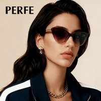 MM 81636 Lunettes de soleil polarisées de luxe 2 en 1 européennes et américaines, anti-lumière bleue, monture épaisse colorée, ensemble pour femmes TikTok