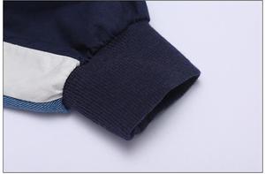 Conjunto de Pantalones y Chaqueta de Algodón para Bebé Niño, Estilo Patchwork en Colores Oscuros con Letras y Bolsillos, Compras en Línea en India - Product Image 5