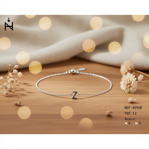 Cavigliera con Lettera Z in Acciaio Inossidabile, Gioiello Minimalista alla Moda per Donne e Ragazze - Product Image 3