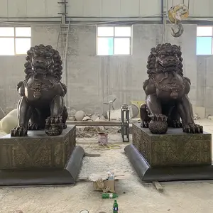 大きな屋外の装飾彫刻中国のグラスファイバーFoo犬の彫刻ライオンの彫刻像