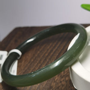 Precio especial Joyas de piedras preciosas Jasper Natural Green Hetian Jade Brazaletes Pulseras - Product Image 1