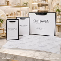 Sac en papier personnalisé avec logo pour vêtements, sac de shopping blanc de luxe avec poignée en ruban pour boutique, vente en gros