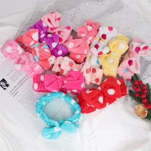 En gros Mignon Visage Lavage Filles À Pois En Peluche Élastique Bandeau Pas Cher Doux Grand Arc Dot <span class=keywords><strong>Spa</strong></span> Bandeau - Product Image 1