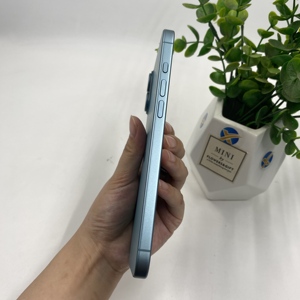 <span class=keywords><strong>iPhone</strong></span> 16 <span class=keywords><strong>Plus</strong></span> Ricondizionato Sbloccato di Alta Qualità, Versione USA, 8GB RAM, Schermo <span class=keywords><strong>6</strong></span>.7 Pollici, 5G, Accessori Inclusi, Garanzia <span class=keywords><strong>6</strong></span> Mesi - Product Image 5