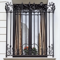 Nouvelle conception élégante de grille de fenêtre en fer forgé pour la décoration de la maison 2024