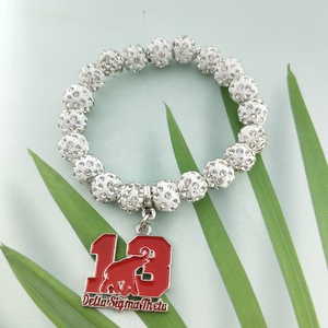 Personalizado rojo y blanco diamantes de imitación elástico ostentoso elefante 13 símbolo griego bloque cuentas hermandad Delta chica encanto pulsera - Product Image 4