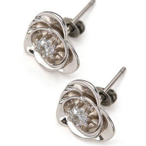 [งานแสดงเครื่องประดับนานาชาติฮ่องกง]ต่างหูเงินแท้ 925 ประดับเพชรคิวบิกเซอร์โคเนียรูปดอกไม้ ดีไซน์กลีบดอกอันละเอียดอ่อน - Product Image 2