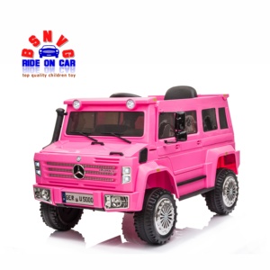 Auto Eléctrico Infantil Unimog U500 con Licencia Oficial para que los Niños Conduzcan - Product Image 1