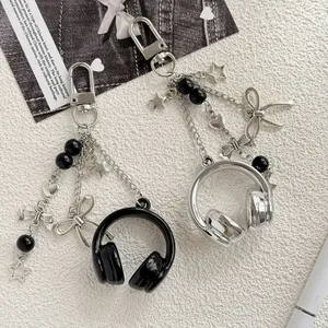 Bolsa para auriculares duradera de estilo coreano popular, color sólido, versátil, con llavero colgante simple y cadena personalizada para teléfono móvil. - Product Image 4