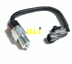 Interrupteur de feux de recul à bouton-poussoir 84210-E0170 84210-E0030 pour Hino 700 E13c - Product Image 2
