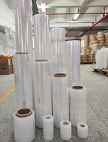 Film étirable transparent LLDPE 500 mm 300 m, rouleau de film d'emballage plastique pour l'emballage des marchandises en entrepôt, 3,5 kg par rouleau