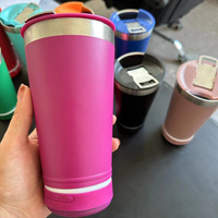 Bouteille d'eau intelligente 4 en 1, qui brille pour vous rappeler de rester hydraté, haut-parleur Bluetooth et lumières dansantes avec couvercle