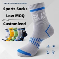 Chaussettes de compression Pilates OEM de haute qualité avec logo personnalisé pour jeunes et adultes – Logo sur le dessous pour athlètes (cyclisme, basketball, sports)