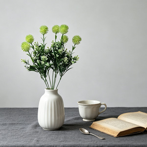 Bouquet de fleurs artificielles classiques en plastique, pompons de <span class=keywords><strong>jasmin</strong></span> multicolores, verdure réaliste et écologique pour la maison et l'intérieur - Product Image 6