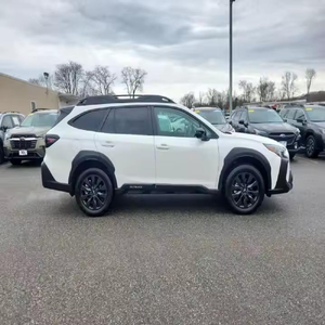 Ordinatamente usato 2025 S ub a r u Outback Premium AWD sia la mano sinistra che quella destra disponibili - Product Image 6