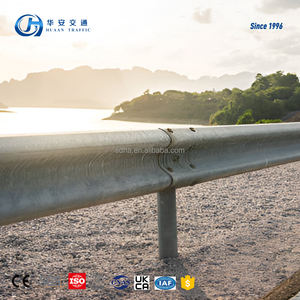 Hot Selling Aangepaste Grootte En Kleur Q235 Stalen W Balk Vangrail Voor Rijbaan Veiligheid - Product Image 2