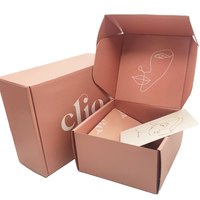 Boîtes d'expédition et d'emballage de luxe en carton ondulé pour sous-vêtements, t-shirts et vêtements, avec logo personnalisé