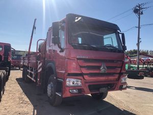 الصين مصنع Howo 10 عجلات شاحنة بضائع مع ذراع المرفاع المفصلية المحورية - Product Image 4