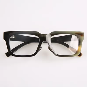 Lunettes rondes avec montures en corne de buffle, lunettes optiques de luxe, fabriquées à la main, lunettes élégantes et confortables - Product Image 2