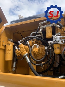 รถขุดตีนตะขาบ Caterpillar CAT330D2 มือสอง ขนาด 30 ตัน อุปกรณ์ก่อสร้างสำหรับงานหนัก - Product Image 5