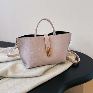 Bolso de Mano de Moda de Diseño Vintage para Mujer DZ, Bolso Cruzado de Cuero PU con Cierre de Cordón, Forro de Poliéster Impermeable - Product Image 4