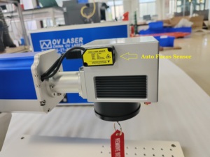 Machine laser 100W pour gravure sur métal, modèle MOPA 100W avec autofocus et accessoires - Product Image 4