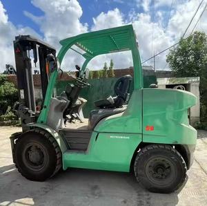 Chariot élévateur diesel japonais Komatsu MITSUBISHI TCM Kalmar 3 tonnes 5 tonnes 7 tonnes 10 tonnes 15 tonnes 16 tonnes 20 tonnes 25 tonnes 30 tonnes 32 tonnes 35 tonnes - Product Image 3