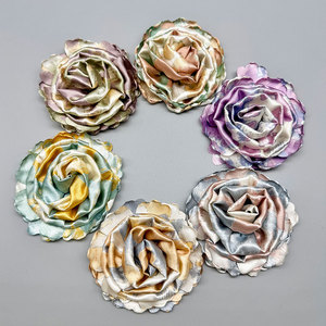 Fleur en tissu satiné faite à la main, rose tie-dye, pour pinces à cheveux, vêtements, chaussures, chapeaux, accessoires, fournitures artisanales - Product Image 1