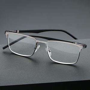 <span class=keywords><strong>Gafas</strong></span> <span class=keywords><strong>de</strong></span> Lectura con Filtro <span class=keywords><strong>de</strong></span> Luz Azul <span class=keywords><strong>de</strong></span> Alta Calidad con Logotipo Personalizado, <span class=keywords><strong>Gafas</strong></span> Clásicas para <span class=keywords><strong>Presbicia</strong></span> para Hombre y Mujer - Product Image 3