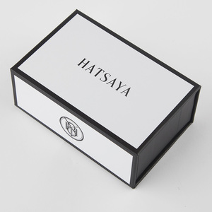 Caja de Maquillaje Portátil Mini para Niñas, Diseño Personalizado Berserk - Product Image 4