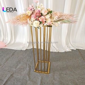 LEDA Colonne de décoration de table de mariage, Vases dorés, Socle en fer pour allée, Support à fleurs en métal - Product Image 1