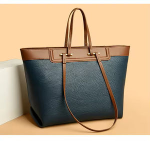 Sac à main de luxe de marque célèbre pour femmes fermeture à glissière à carreaux sangle unique motif de couleur unie matériau PU noir à la mode - Product Image 1