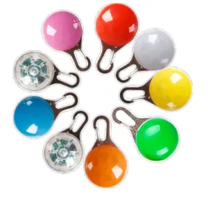 Usine Chien LED Clip Collier Pour Animaux De Compagnie Nuit Sécurité Flash Lumière Pet Clip Pet Tag Porte-clés