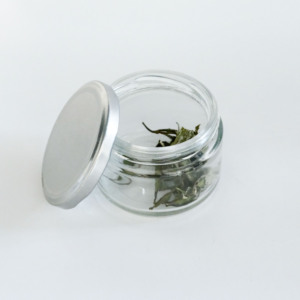 Petit pot Mason transparent <span class=keywords><strong>de</strong></span> 200ml pour le stockage <span class=keywords><strong>de</strong></span> gelée et d'épices Fournitures <span class=keywords><strong>de</strong></span> pluie Pot à bougie avec couvercle scellé - Product Image 6