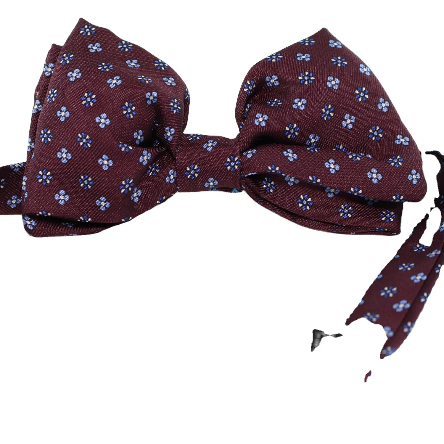 Bow tie handmade in Italy with silk twill, luxury fabric and high quality tailoring
