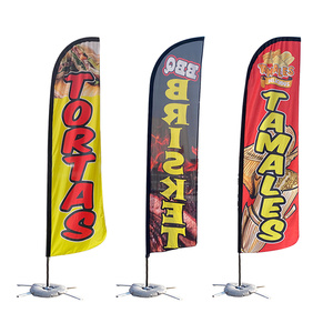 Banderas de poliéster personalizadas para publicidad en jardín, playa, con poste, en forma de lágrima, para venta de comida (hot dog) y eventos. - Product Image 2