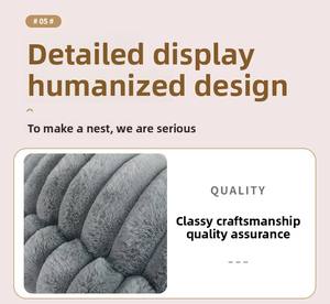 Cama de Lujo para Perros y Gatos, Tipo Cueva, de Terciopelo Suave, con Patrón de Malla Resistente, Estilo Moderno, Sostenible, Lavable, en Caja de Cartón - Product Image 5