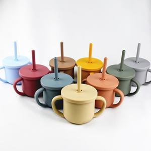 Gobelet d'apprentissage en silicone anti-chute, anti-fuite et anti-brûlure pour enfants avec pailles de qualité alimentaire – Vente en gros - Product Image 5
